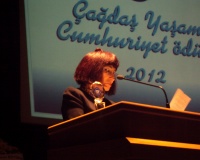 Gülriz Sururi