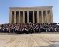Türkan Saylan’ın öğrecileri Anıtkabir’de