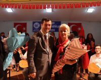 Türkan Saylan ' sanatla anma gecesi