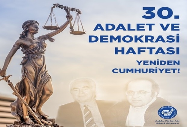 adalet-ve-demokrasi-haftasinda-yeniden-cumhuriyet