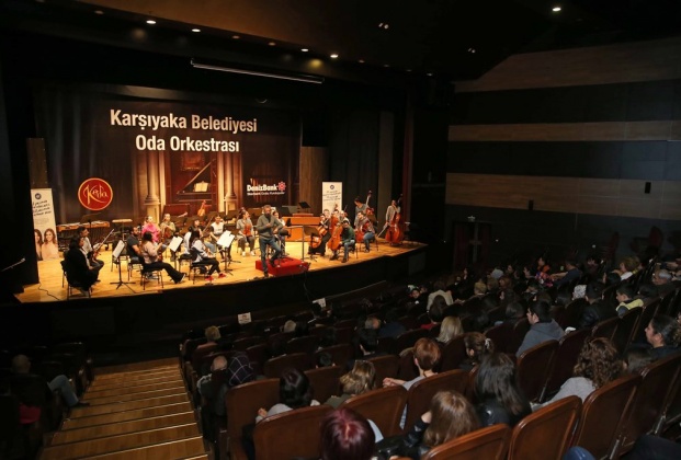koda-gave-a-concert-for-the-snowdrops