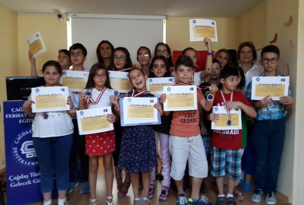 kodlama-projesi-ilk-mezunlarini-verdi